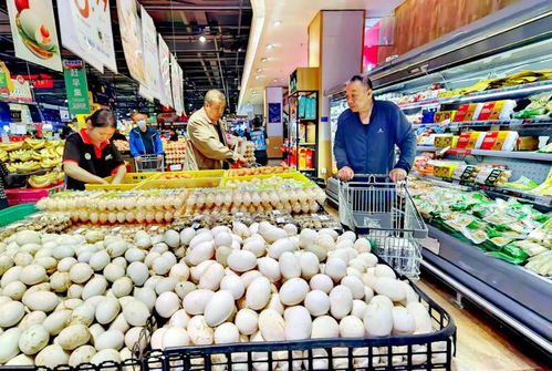 节前市场购销两旺，日用家电零售迎热潮